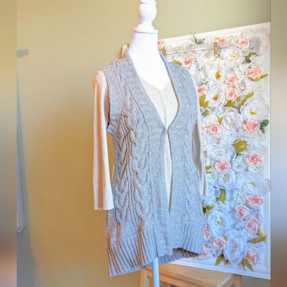 DKNY Gray Cable Knit Open Clasp Long Sleeveless Cardigan Sweater Vest Size XS - Picture 7 of 7
